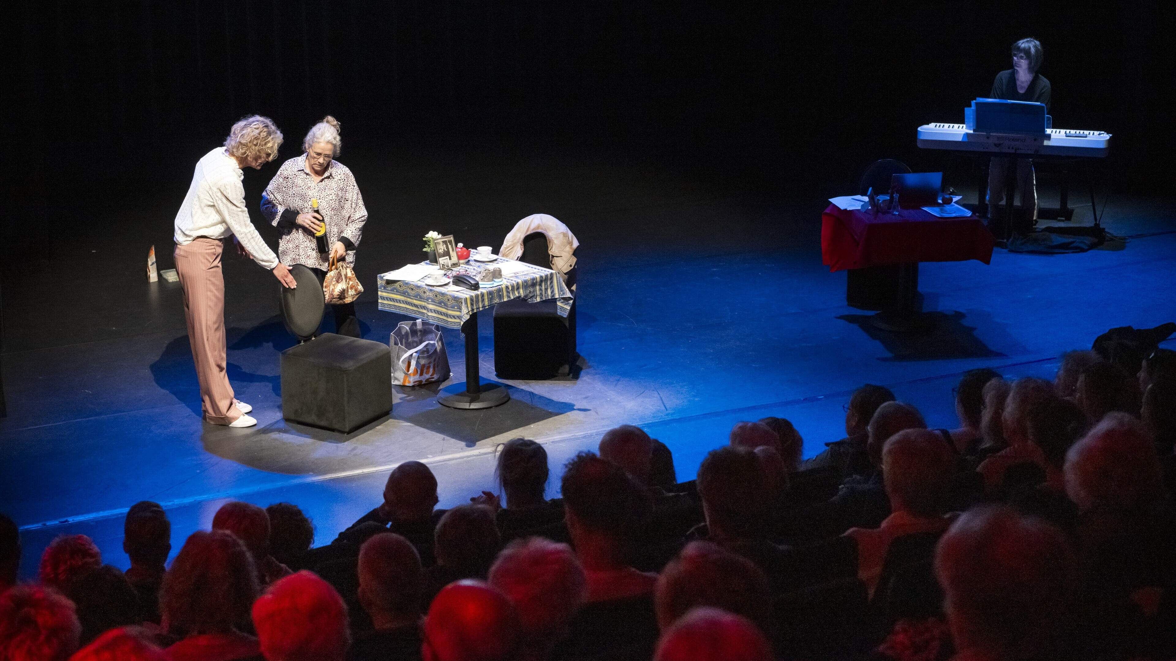 Voorstelling ’De Klosdochter’ over dementie tijdens Alzheimer Trefpunt in Staphorst