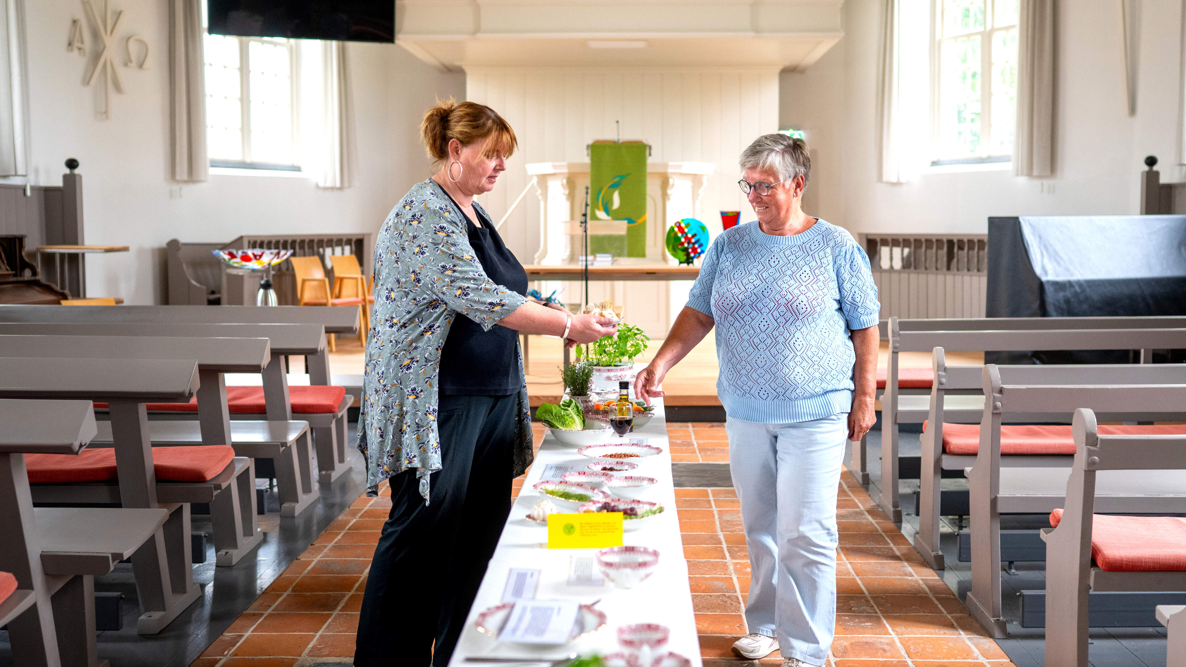 Wie wil kan de Bijbel deze zomer proeven in de Nij Brongergeatsjerke in De Knipe